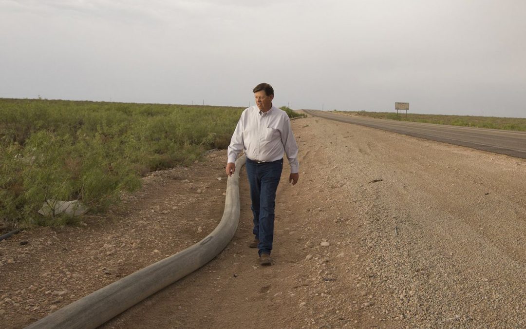 New Mexico official says Texas landowners are “stealing” millions of gallons of water and selling it back for fracking