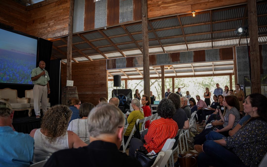 David Buggs presents keynote to a full room at the 2022 Hill Country Leadership Summit (Photo © Jacob Gonzalez)