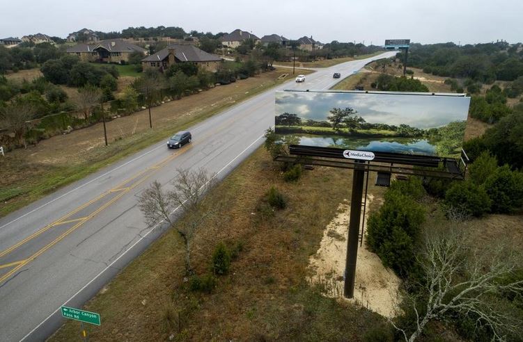 Bill would bar new billboards from some Hays County roads